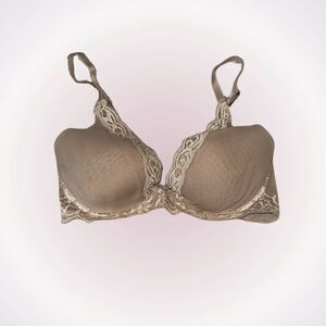 Natori nude soft cup bra with lace trim | Sz 30D